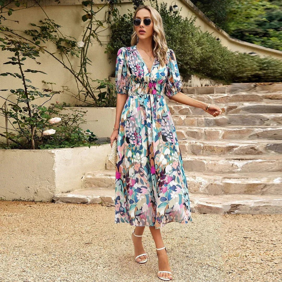 Emma™ – Farbfreudiges Kleid mit V-Ausschnitt